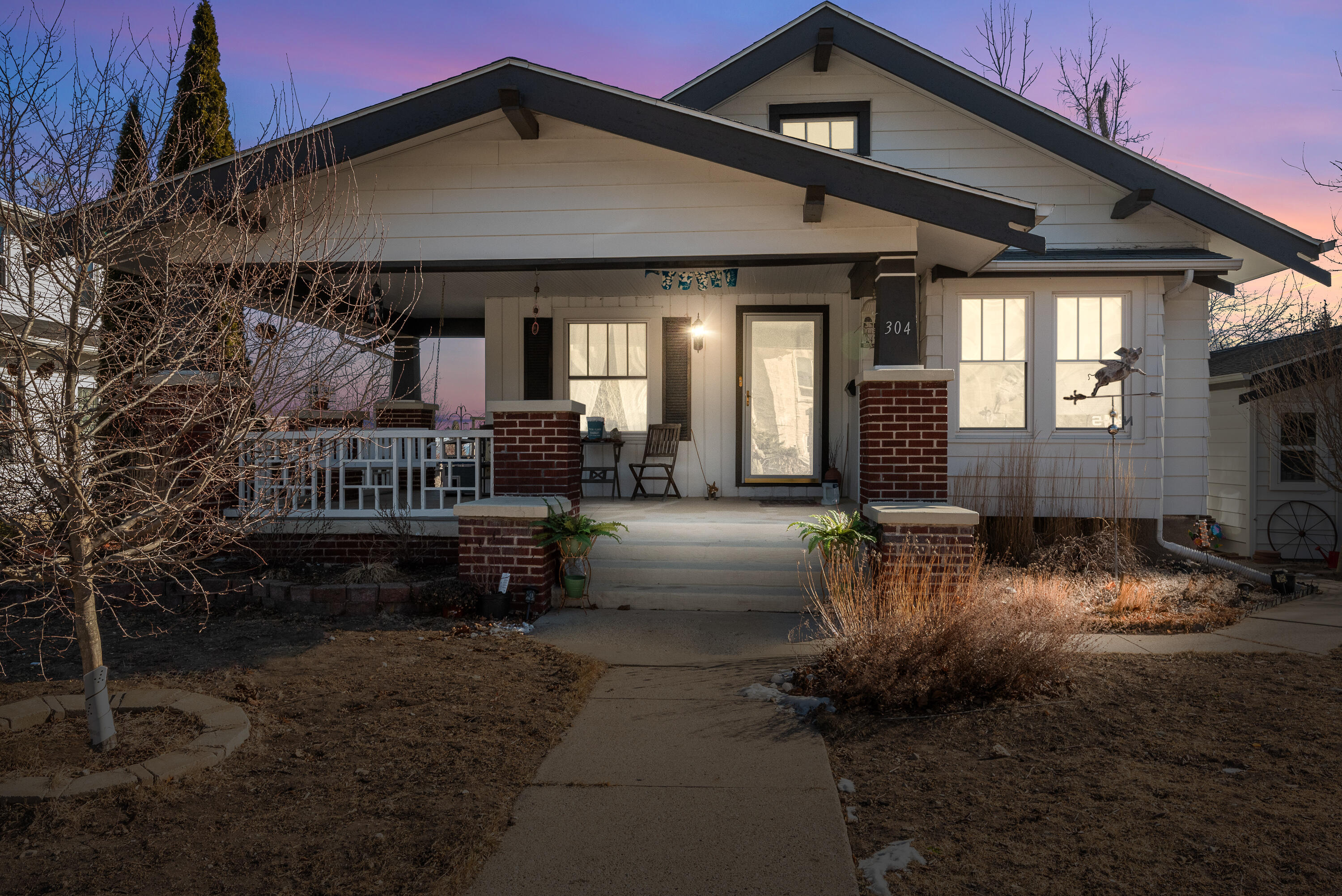 Port Washington, Wisconsin 53074, United States, 2 Bedrooms Bedrooms, ,2 BathroomsBathrooms,Residential,Pending,6484