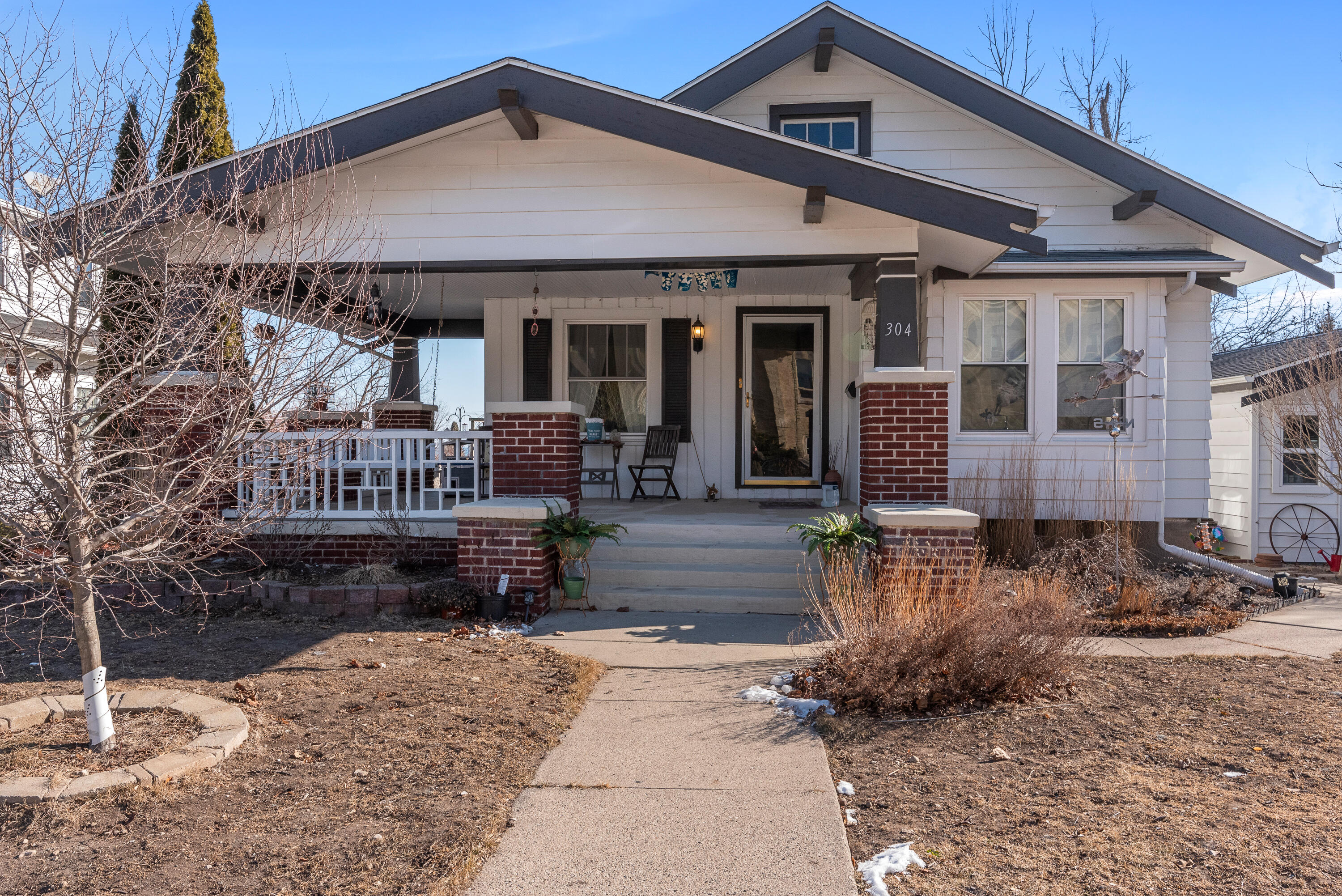 Port Washington, Wisconsin 53074, United States, 2 Bedrooms Bedrooms, ,2 BathroomsBathrooms,Residential,Pending,6484