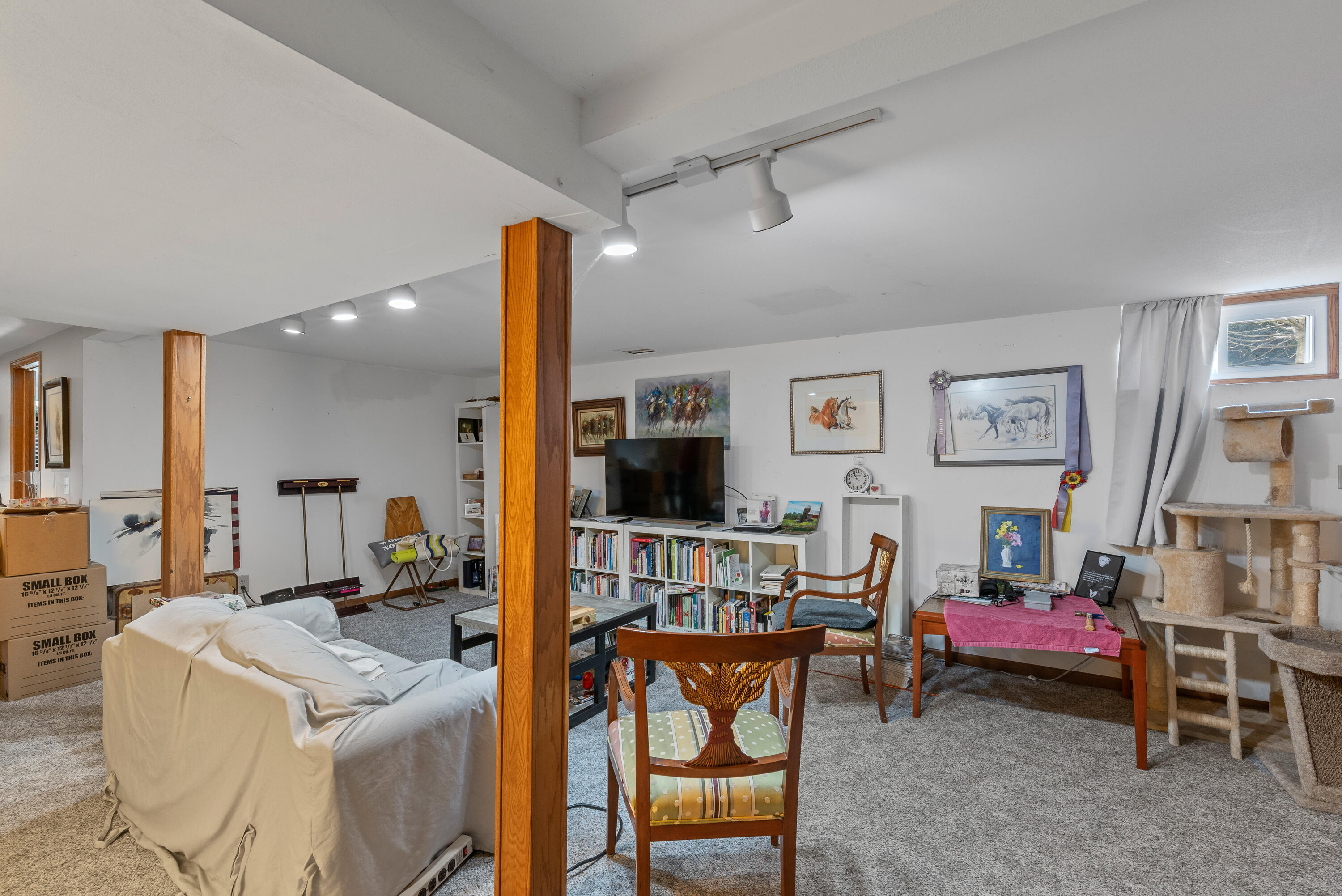 Port Washington, Wisconsin 53074, United States, 2 Bedrooms Bedrooms, ,2 BathroomsBathrooms,Residential,Pending,6484