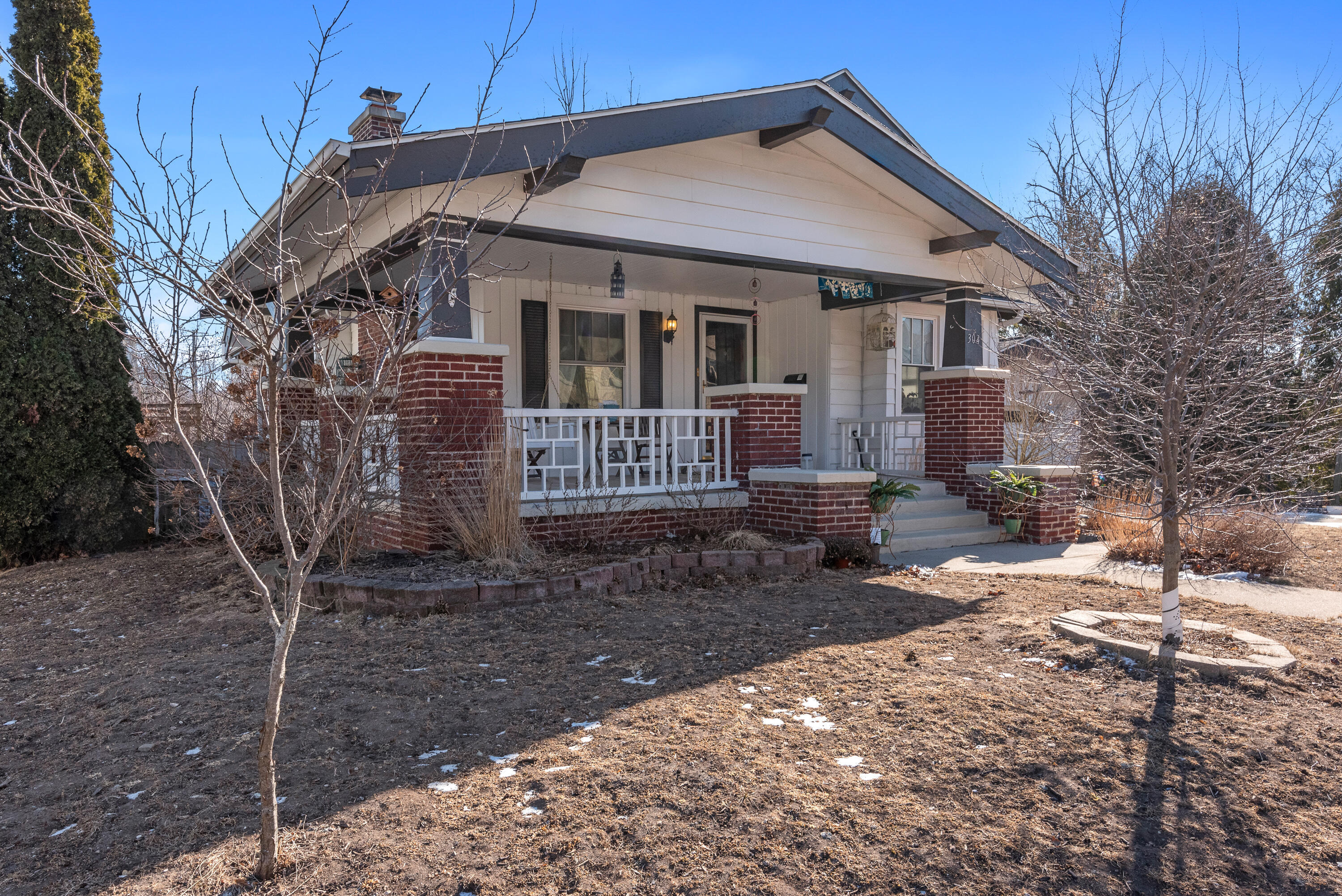 Port Washington, Wisconsin 53074, United States, 2 Bedrooms Bedrooms, ,2 BathroomsBathrooms,Residential,Pending,6484