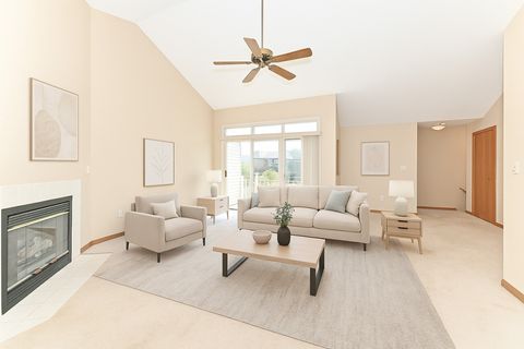 Photo of 19000 Toldt Woods Dr, Brookfield, WI 53045 (MLS # 1937164)