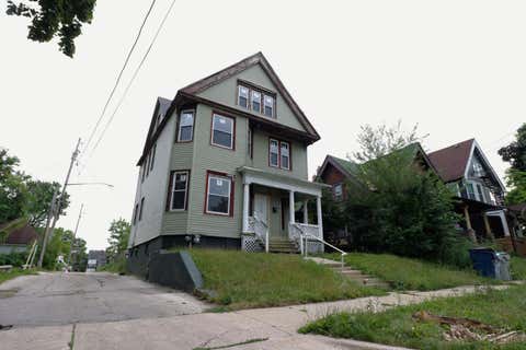 Photo of 3221 W Michigan St, Milwaukee, WI 53208 (MLS # 1974842)