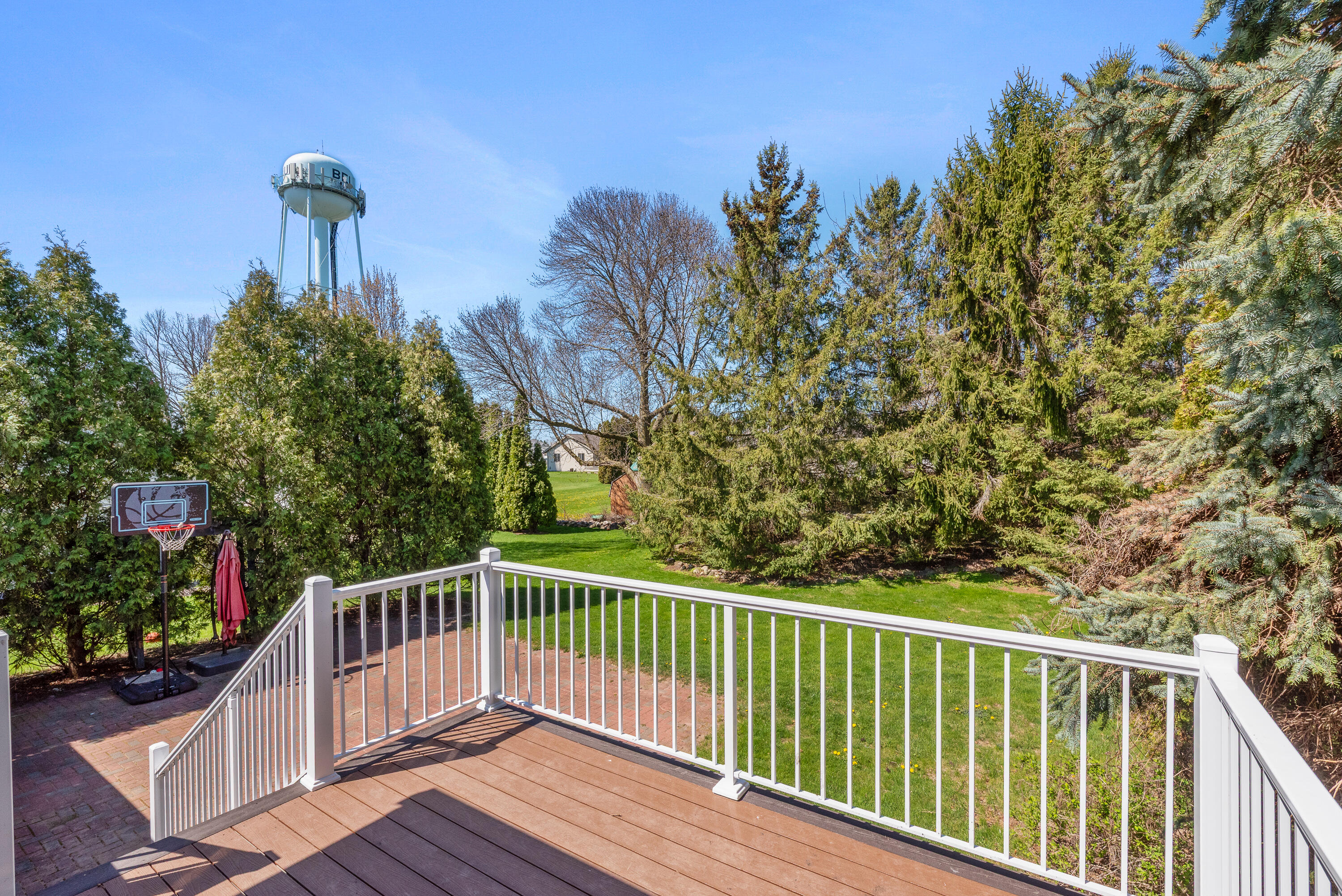 Belgium, Wisconsin 53004, United States, 3 Bedrooms Bedrooms, ,2 BathroomsBathrooms,Residential,Pending,127605