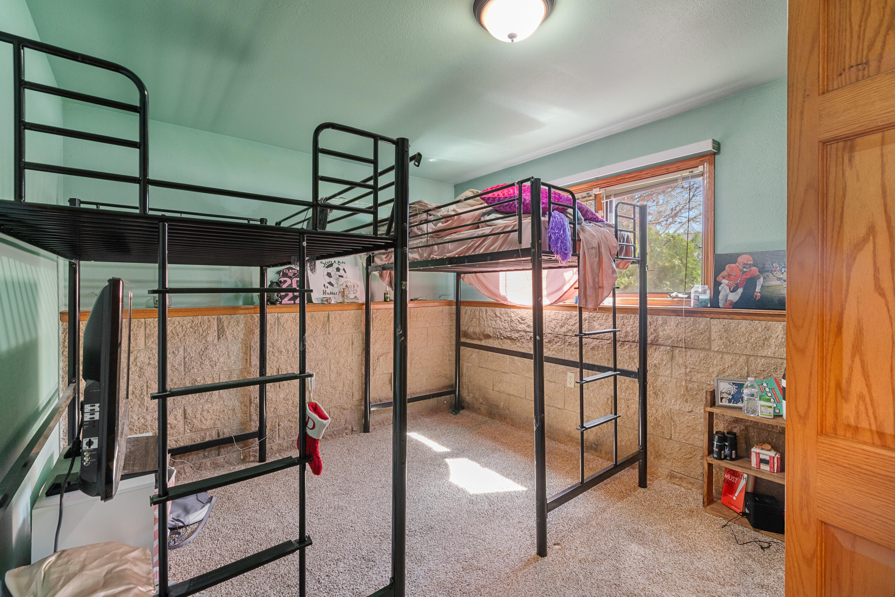 Belgium, Wisconsin 53004, United States, 3 Bedrooms Bedrooms, ,2 BathroomsBathrooms,Residential,Pending,127605