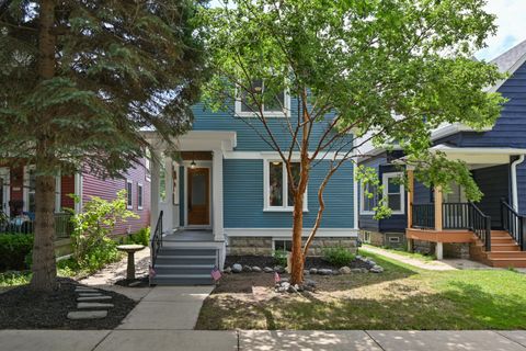 Photo of 2843 S Wentworth Ave, Milwaukee, WI 53207 (MLS # 1972075)