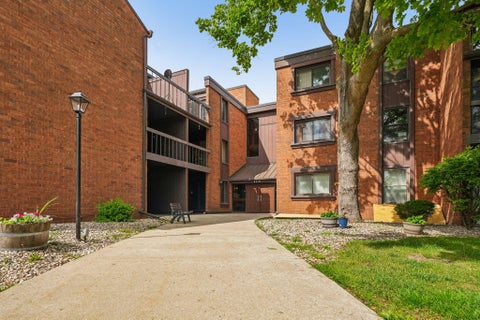 Photo of 4215 N 100th St, Milwaukee, WI 53222 (MLS # 1967982)