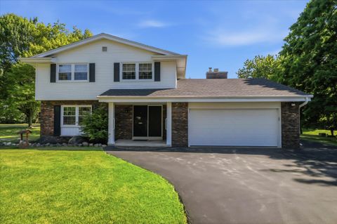 Photo of 7881 Hill 'N Dale Ct, Cedarburg, WI 53012 (MLS # 1968879)