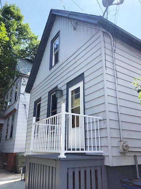 Photo of 1201 E Kane Pl, Milwaukee, WI 53202 (MLS # 1936917) Photo of 1201 E Kane Pl, Milwaukee, WI 53202 (MLS # 1936917)