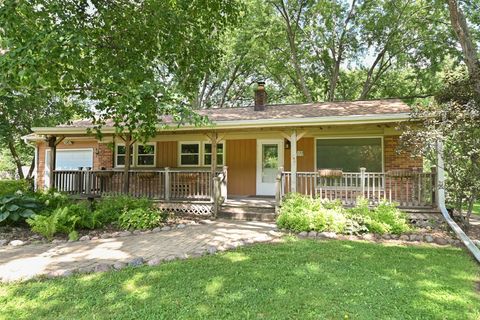 Photo of W180N5110 Marcy Rd, Menomonee Falls, WI 53051 (MLS # 1927300)