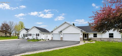 Photo of N3151 State Road 76 Rd, Ellington, WI 54944 (MLS # 1962344)