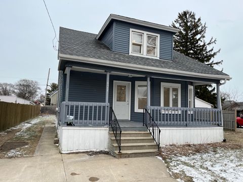 Photo of 6517 20th Ave, Kenosha, WI 53143 (MLS # 1946047)