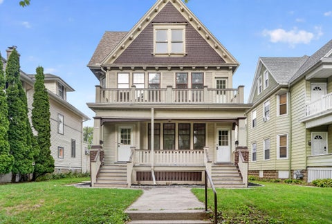 Photo of 2951-2953 N Farwell Ave, Milwaukee, WI 53211 (MLS # 1975026)