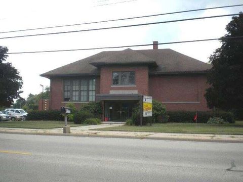 Photo of 10127 Northwestern Ave, Caledonia, WI 53126 (MLS # 1945545)