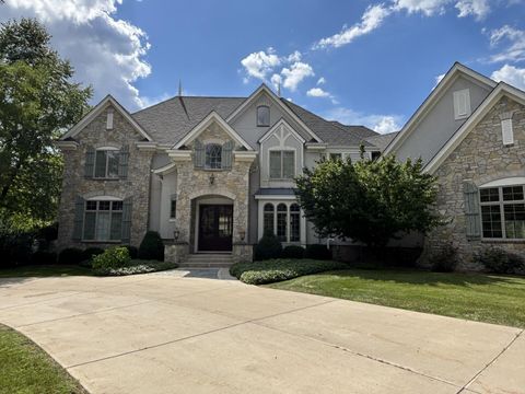 Photo of 4335 Danbury Dr, Brookfield, WI 53045 (MLS # 1932677)