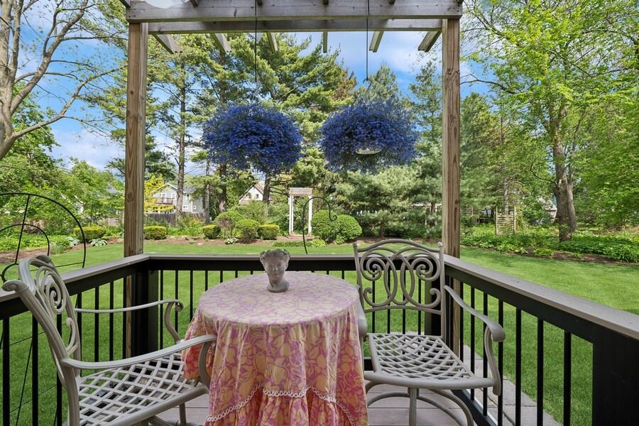 Walworth, Wisconsin 53184, United States, 2 Bedrooms Bedrooms, ,2 BathroomsBathrooms,Residential,Active,131997