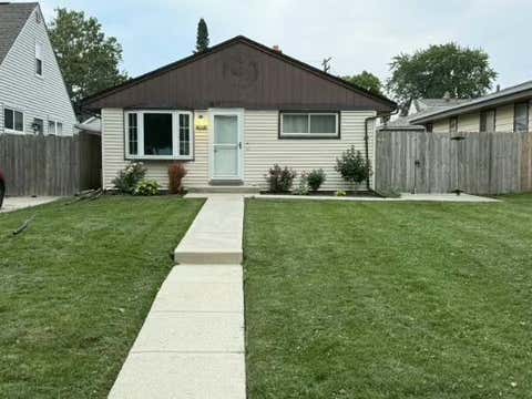 Photo of 4666 S 50th St, Greenfield, WI 53220 (MLS # 1976288)