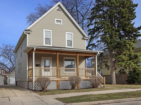 Photo of 6609 24th Ave, Kenosha, WI 53143 (MLS # 1953873)