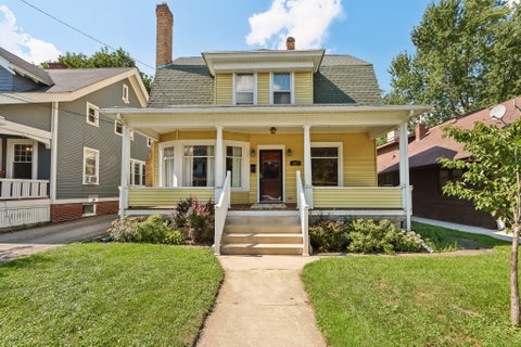 Photo of 457 Herman St, Burlington, WI 53105 (MLS # 1978351)