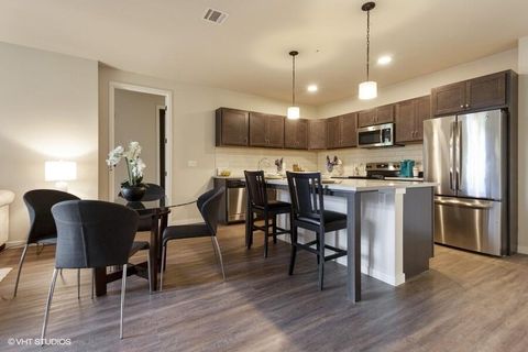 Photo of 1465 Underwood Ave, Wauwatosa, WI 53213 (MLS # 1935104)