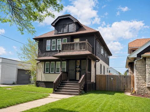 Photo of 4021 N 24th Pl, Milwaukee, WI 53209 (MLS # 1963273)