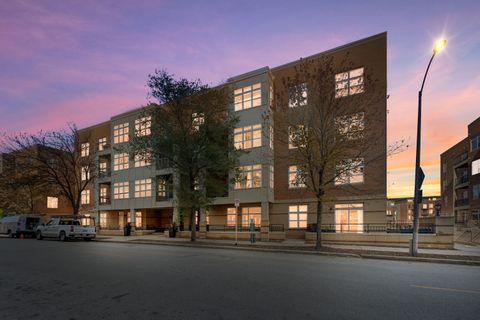 Photo of 1915 N Water St, Milwaukee, WI 53202 (MLS # 1943061)