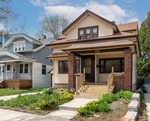 1335 N Hawley Rd, Milwaukee, WI 53208 - #: 1900366