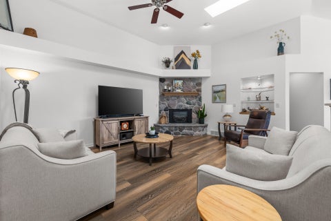 Photo of N162W20293 Butternut Ln, Jackson, WI 53037 (MLS # 1984803)