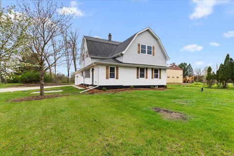 Photo of 2185 E Newark Dr, Trenton, WI 53090 (MLS # 1960263)