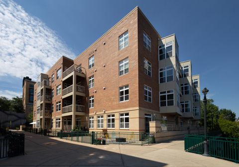 Photo of 1915 N Water St, Milwaukee, WI 53202 (MLS # 1958305)