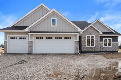 Photo of N66W20955 Sweet Clover Dr, Menomonee Falls, WI 53051 (MLS # 1946966)