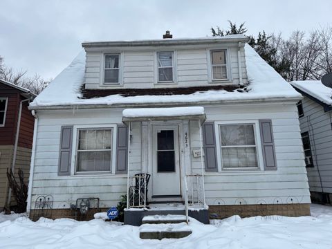 Photo of 4623 W Villard Ave, Milwaukee, WI 53218 (MLS # 1945302)
