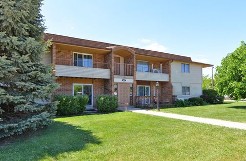 Photo of 3621 St Andrews Ct, Racine, WI 53405 (MLS # 1963789)