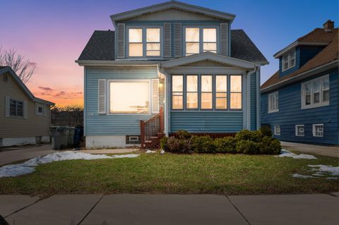 Photo of 4881 N 58th St, Milwaukee, WI 53218 (MLS # 1954985)