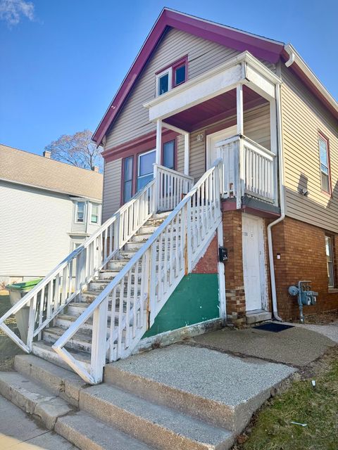 Photo of 2136 S 16th St, Milwaukee, WI 53215 (MLS # 1955383)