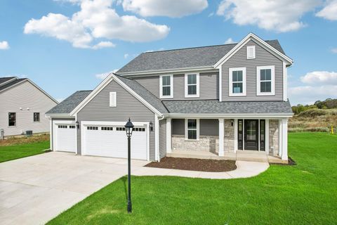 MLS: 1915688