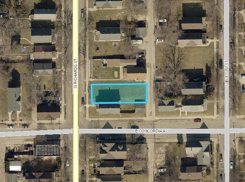 Photo of 3306 N Richards St, Milwaukee, WI 53212 (MLS # 1983401)