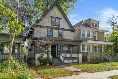Photo of 2124 N 45th St, Milwaukee, WI 53208 (MLS # 1985598)