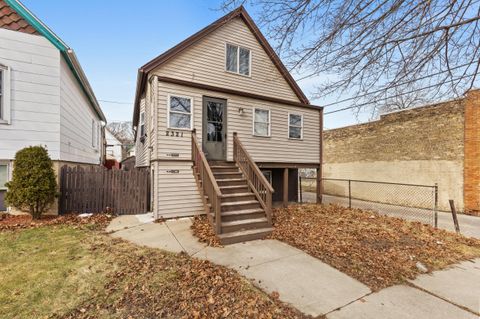 Photo of 2321 S 19TH St, Milwaukee, WI 53215 (MLS # 1952019)