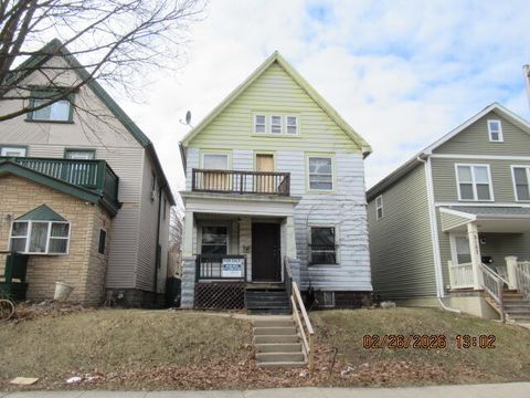 Photo of 2149 N 41st St, Milwaukee, WI 53208 (MLS # 1952642)