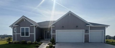 Photo of 622 Champions Ct, Jefferson, WI 53549 (MLS # 1960020)