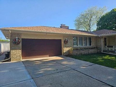 Photo of 4519 Linderman Ave, Racine, WI 53405 (MLS # 1963994)