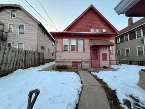 Photo of 2854 N 50th St, Milwaukee, WI 53210 (MLS # 1952973)