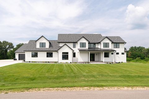 Photo of N7343 Hidden Prairie Dr, Holmen, WI 54636 (MLS # 1949737)