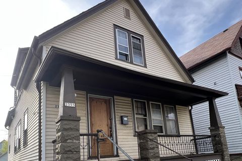 Photo of 2355 N 20th St, Milwaukee, WI 53206 (MLS # 1961516)
