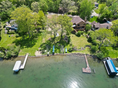 Photo of N7049 Oakwood Rd, Richmond, WI 53190 (MLS # 1982739)
