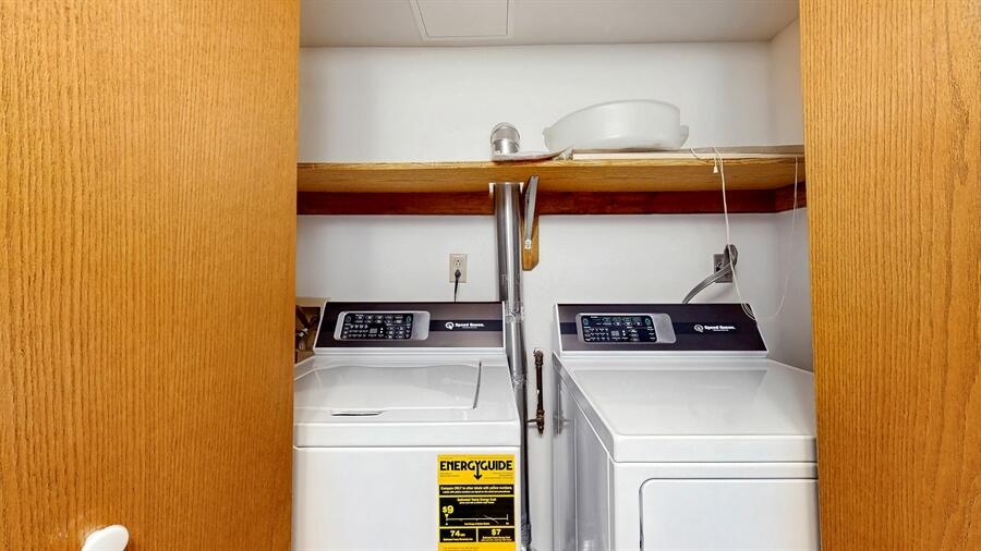 Walworth, Wisconsin 53184, United States, 4 Bedrooms Bedrooms, ,3 BathroomsBathrooms,Residential,Pending,157429