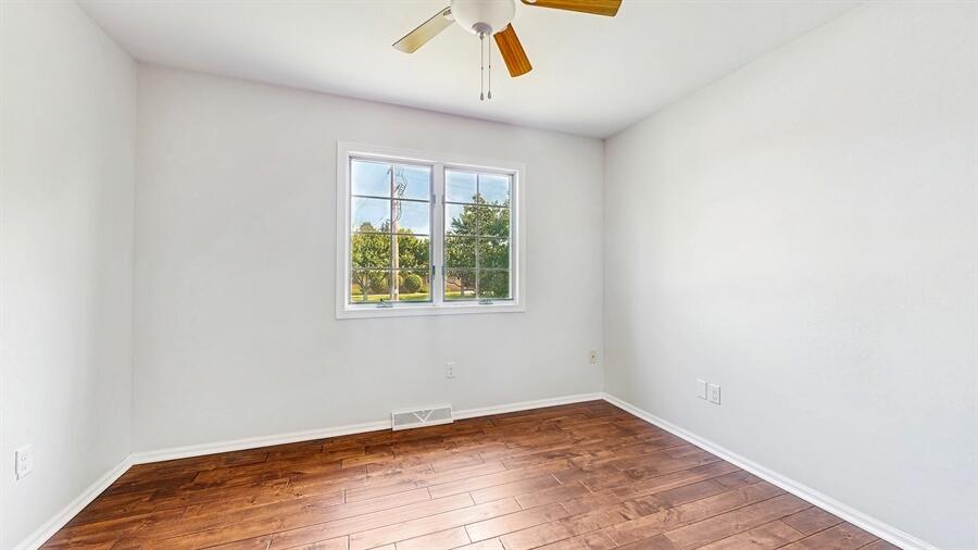 Walworth, Wisconsin 53184, United States, 4 Bedrooms Bedrooms, ,3 BathroomsBathrooms,Residential,Pending,157429