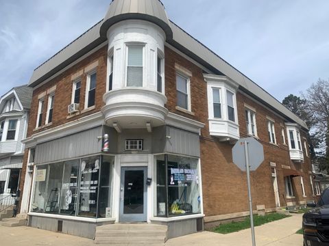 Photo of 2900 W Arthur Ave, Milwaukee, WI 53215 (MLS # 1964027)