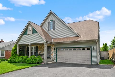 Photo of 4581 S Quincy Ave, Milwaukee, WI 53207 (MLS # 1967487)