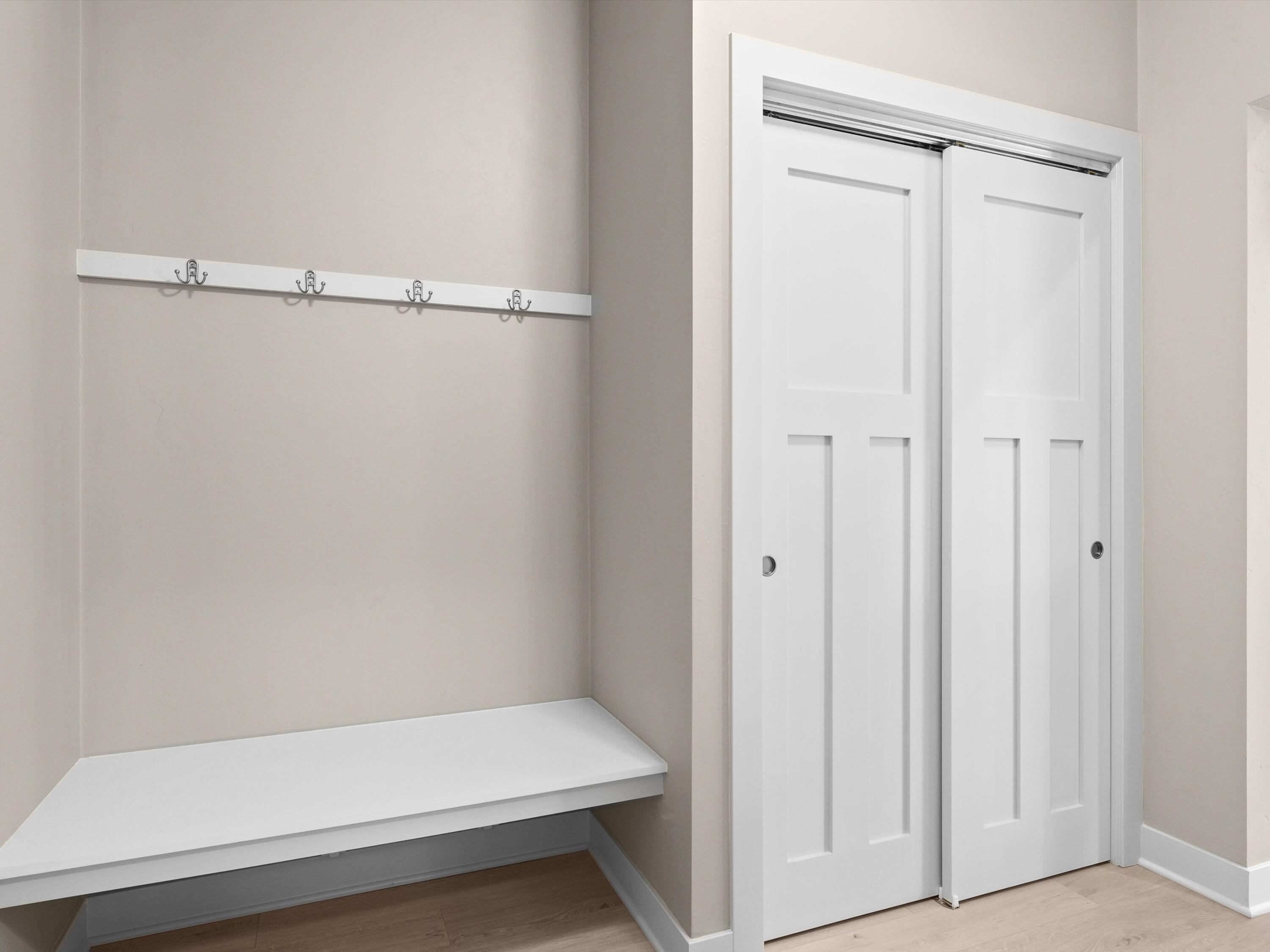 Manitowoc, Wisconsin 54220, United States, 3 Bedrooms Bedrooms, ,2 BathroomsBathrooms,Residential,Active,81958